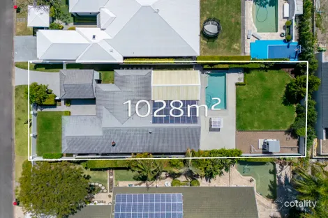Property photo of 12 Hermitage Close Ashmore QLD 4214
