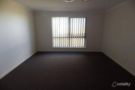 Property photo of 21 Bromeliad Circuit Roma QLD 4455