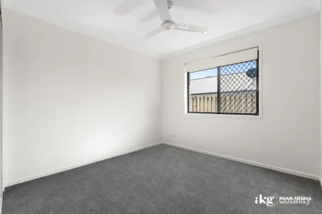 Property photo of 37 Flora Terrace Pimpama QLD 4209