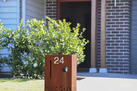 Property photo of 24 De Lauret Street Renwick NSW 2575
