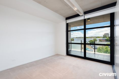 Property photo of 9/25-35 Eastlake Parade Kingston ACT 2604