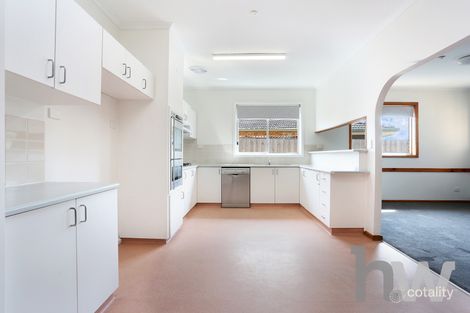 Property photo of 3 Bain Court Newcomb VIC 3219