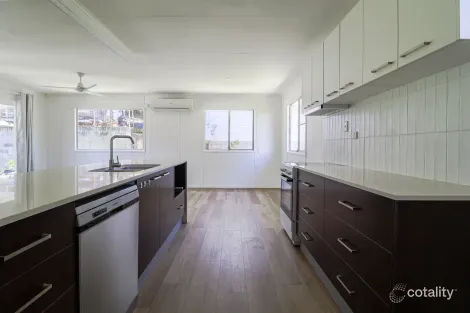 Property photo of 5 Warren Street West Gladstone QLD 4680