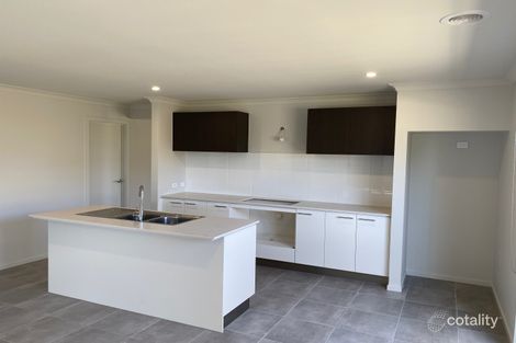 Property photo of 79 Athletic Circuit Clyde VIC 3978