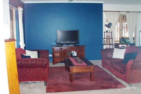 Property photo of 2 Parilla Court Greenfields WA 6210