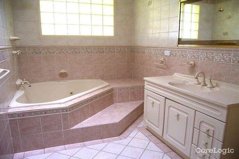 Property photo of 3 Kitson Place Minto NSW 2566