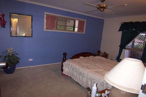 Property photo of 11 Flame Tree Court Walloon QLD 4306