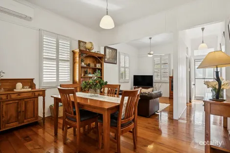 Property photo of 127 Princess Street Kangaroo Point QLD 4169