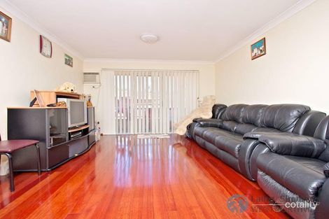 Property photo of 4/102-104 Stapleton Street Pendle Hill NSW 2145