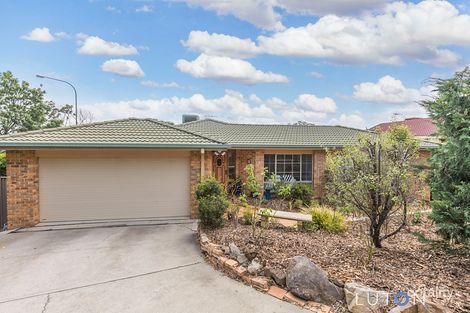 Property photo of 10 Hunter Close Jerrabomberra NSW 2619