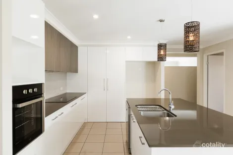 Property photo of 71 Entabeni Drive Kearneys Spring QLD 4350