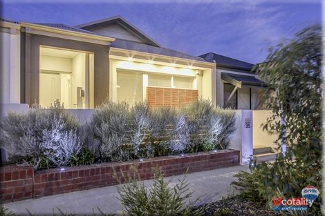 Property photo of 35 Mercado Way Alkimos WA 6038