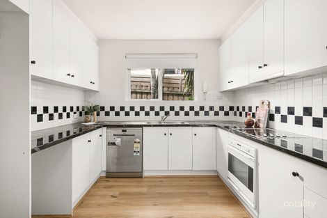 Property photo of 2/9 Buckland Street Travancore VIC 3032