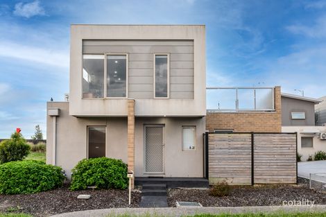 Property photo of 10 Wallflower Close Craigieburn VIC 3064