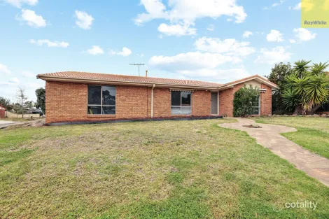 Property photo of 3 McLeod Drive Darley VIC 3340
