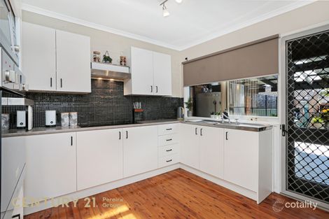 Property photo of 9 Green Lane Bradbury NSW 2560