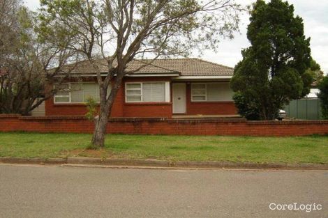 Property photo of 16 Colleen Avenue Picnic Point NSW 2213
