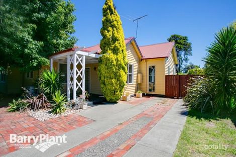 Property photo of 2 Kennington Road Rosebud VIC 3939