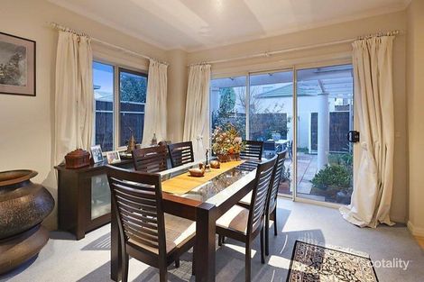 Property photo of 8 Canberra Parade Port Melbourne VIC 3207