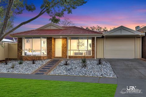 23 Pinnock Ave, Roxburgh Park, VIC 3064