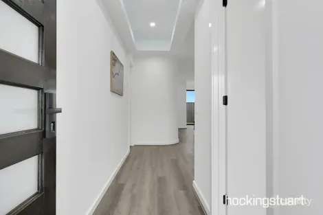 Property photo of 4 Noir Road Wollert VIC 3750