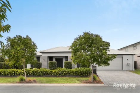 50 APOLLO ST, NEWPORT, QLD 4020