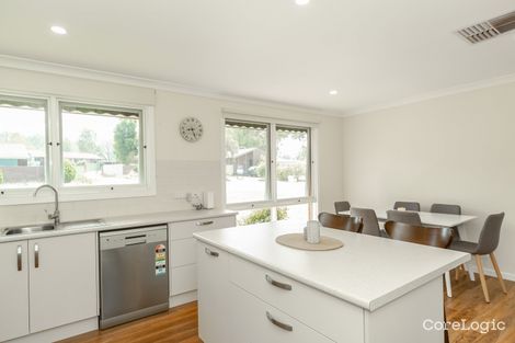 Property photo of 10 Corrang Place Springdale Heights NSW 2641