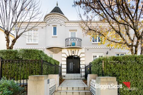 2/72 Canterbury Rd, Toorak, VIC 3142