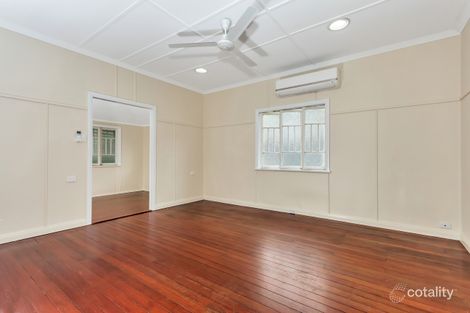 Property photo of 37 Macnamara Street Manunda QLD 4870