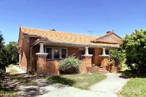 Property photo of 2 Aroha Crescent Camberwell VIC 3124