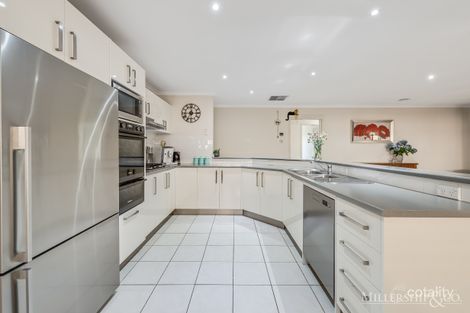 Property photo of 54 Highview Drive South Morang VIC 3752