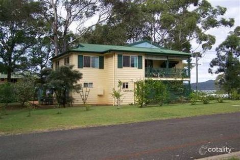 Property photo of 1 Cutter Street Russell Island QLD 4184