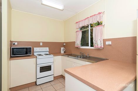 Property photo of 38 Cambridge Street Gulliver QLD 4812