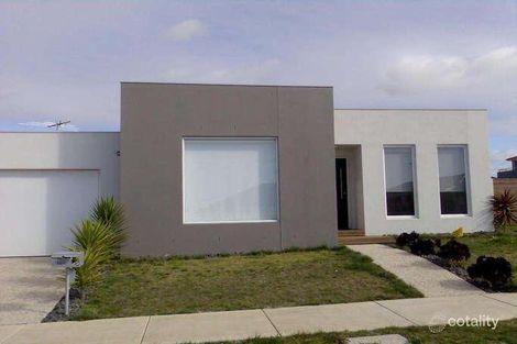 Property photo of 7 Hewat Drive Highton VIC 3216