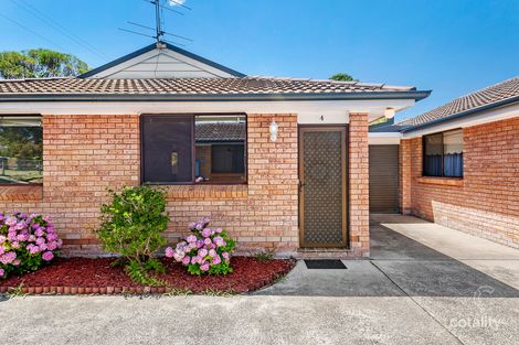 Property photo of 4/96-100 Wallarah Road Gorokan NSW 2263