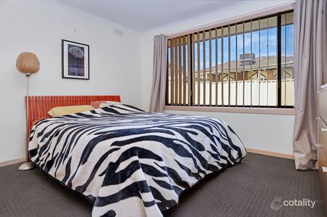 Property photo of 2/27 Grimwade Street Reservoir VIC 3073