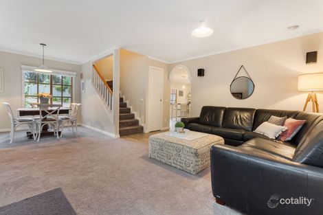 Property photo of 16 Klim Avenue Kangaroo Flat VIC 3555