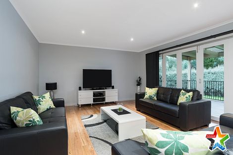 Property photo of 44 Landstrom Quadrant Kilsyth VIC 3137