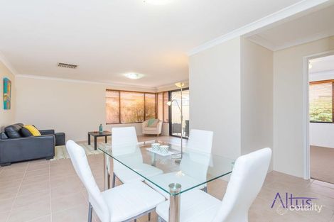 Property photo of 5 Esk Close Canning Vale WA 6155