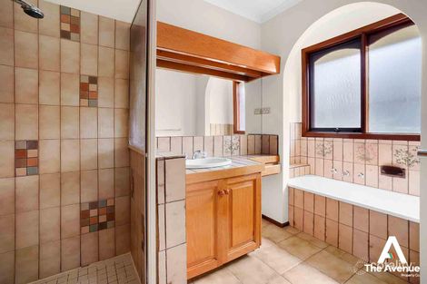 Property photo of 18 Aldershot Drive Keilor Downs VIC 3038