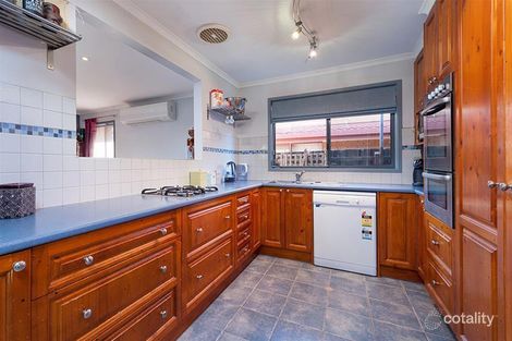 Property photo of 9 Kathryn Court Sunbury VIC 3429