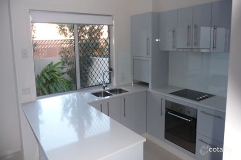 Property photo of 2/35 Runaway Bay Avenue Runaway Bay QLD 4216