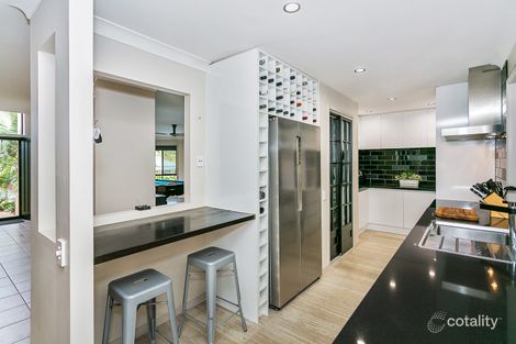 Property photo of 11 Stockman Crescent Mudgeeraba QLD 4213