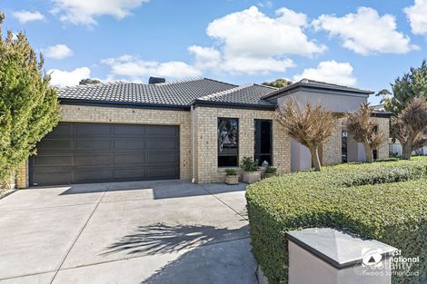 2 Mulga Ave, Epsom, VIC 3551