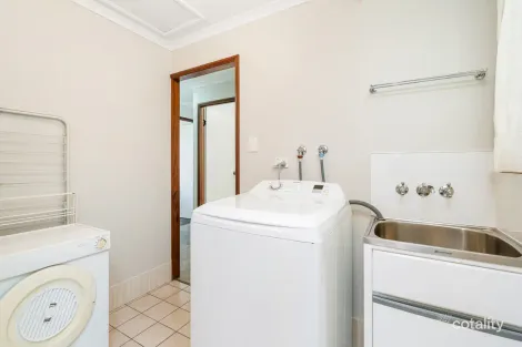 Property photo of 17 Wonga Street Scarness QLD 4655