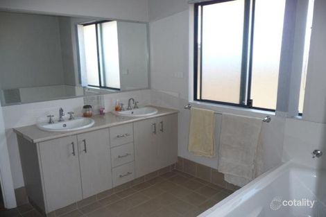 Property photo of 16 McCardell Crescent Bayonet Head WA 6330