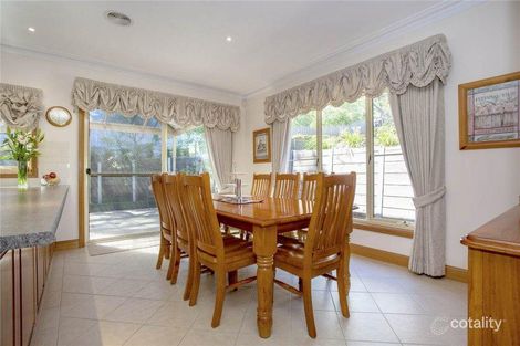 Property photo of 5 Merrigum Court Highton VIC 3216