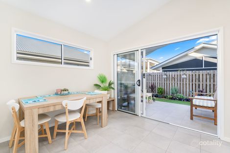 Property photo of 31/2-20 Island View Drive Urangan QLD 4655