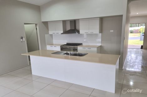 Property photo of 26 Darryl Crescent Kingaroy QLD 4610