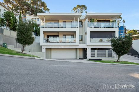 10/16 Sackville Tce, Scarborough, WA 6019
